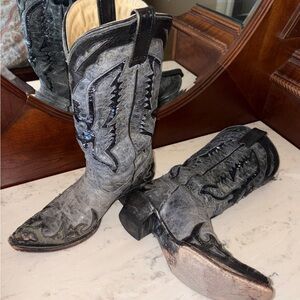 Elegant Black and Gray COWBOY Boots wi